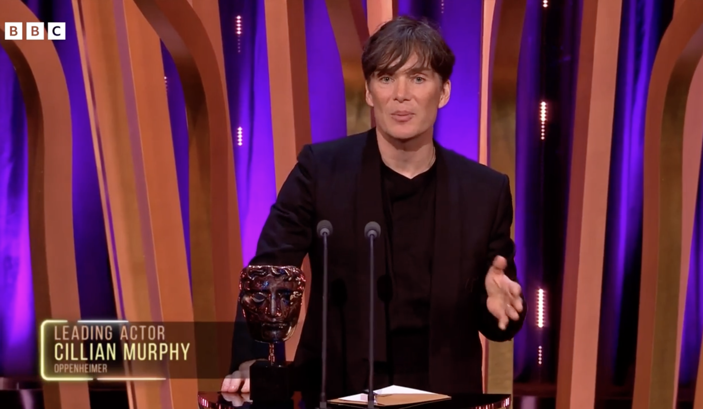 Cillian Murphy Steals Show With Just One Word During Baftas Acceptance Speech