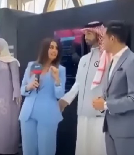 First-Ever Male Humanoid Robot Inappropriately Touches Reporter’s Backside During Live Interview