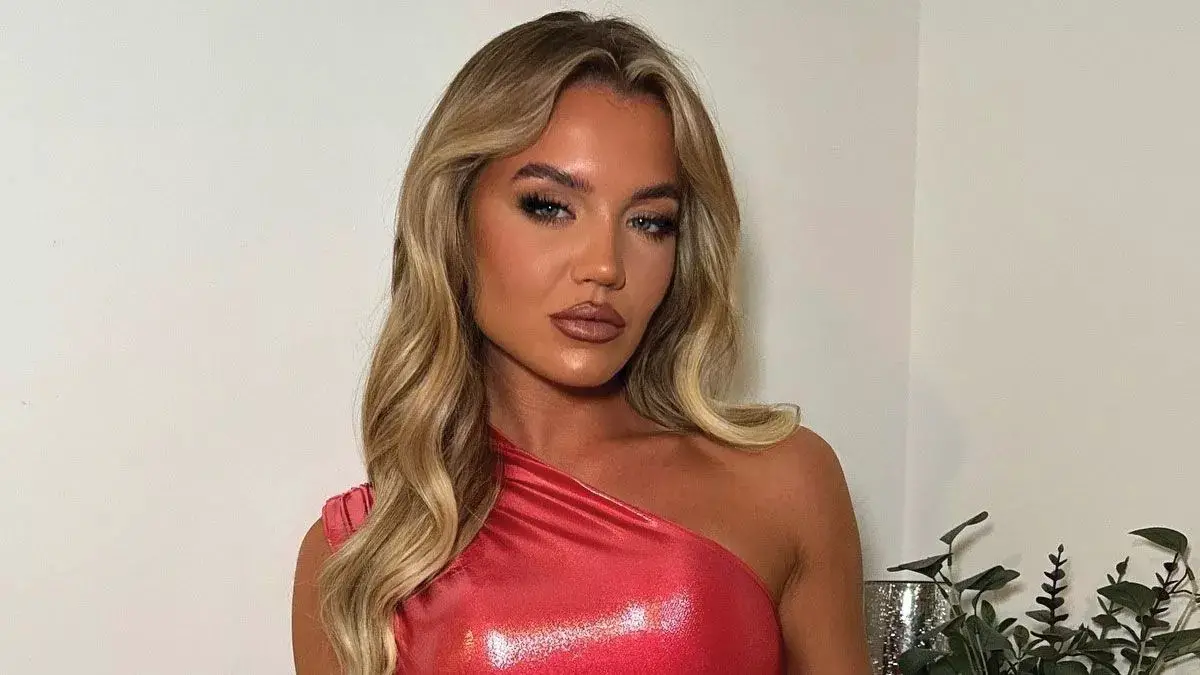 Love Island’s Molly Smith rushed to hospital days before first holiday with Tom Clare