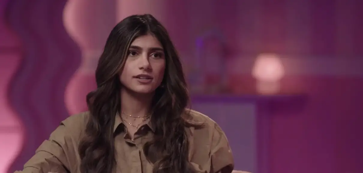 Mia Khalifa Leaves Fans ‘Feeling Stupid’ After Adding Her Real Name To Instagram Bio