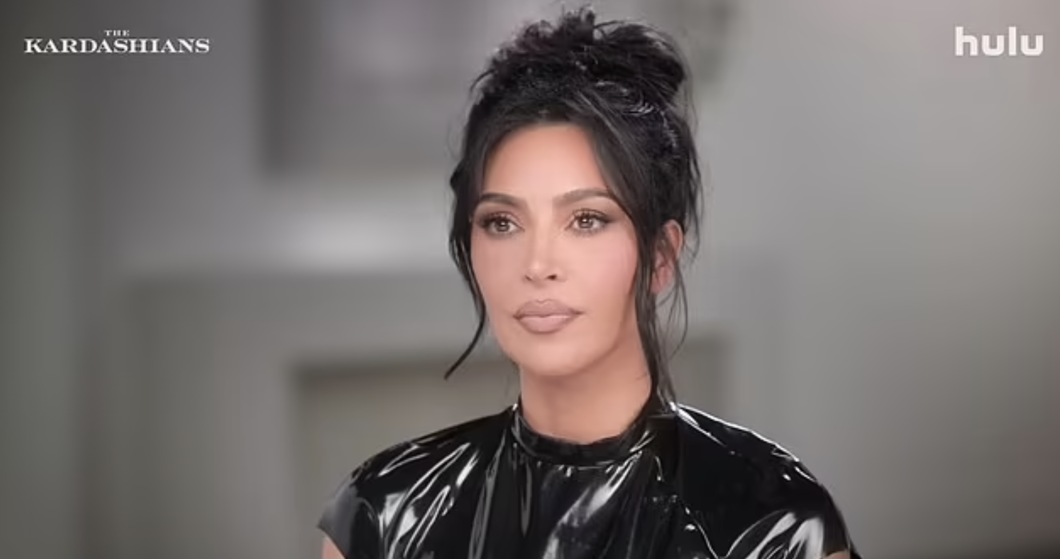 Kim Kardashian Is At War With One Of Her Sisters – And It’s Not Kourtney