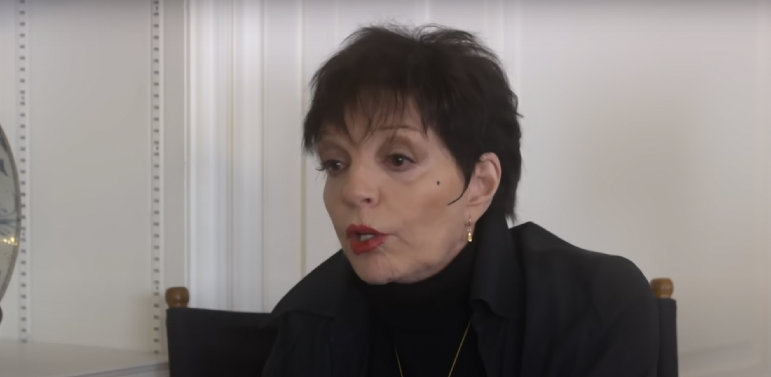 Fears Mount For Hollywood Legend Liza Minnelli