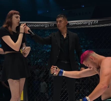 Cage Fighter Loses Fight Then Proposes To Girlfriend, She Said No