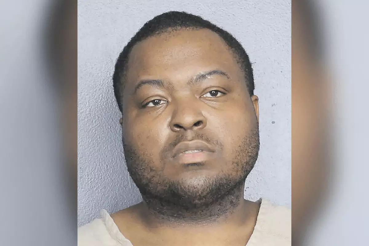 Sean Kingston Booked Into Jail After Being Charged