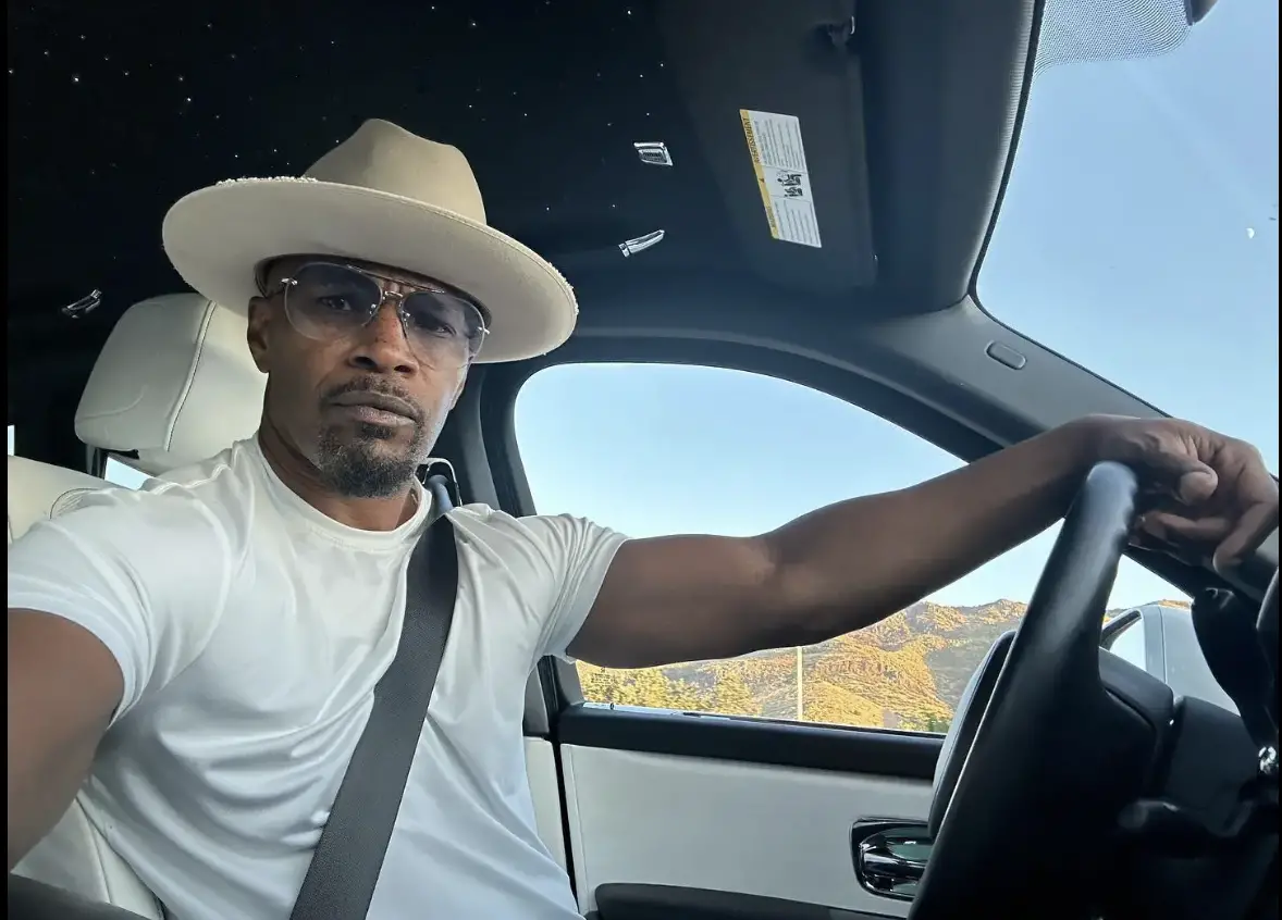 Jamie Foxx Finally Reveals What Caused Mysterious Hospitalization