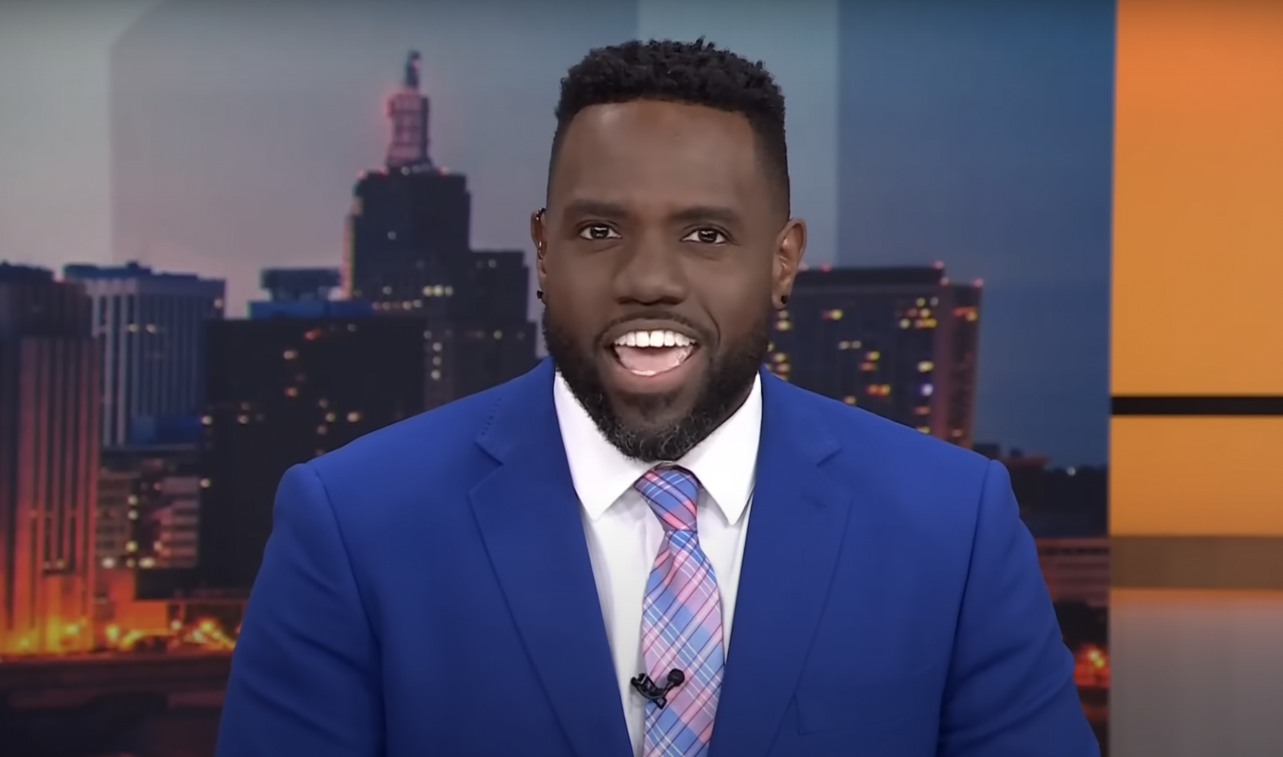 News Anchor Bravely Comes Out As Gay Live On Air