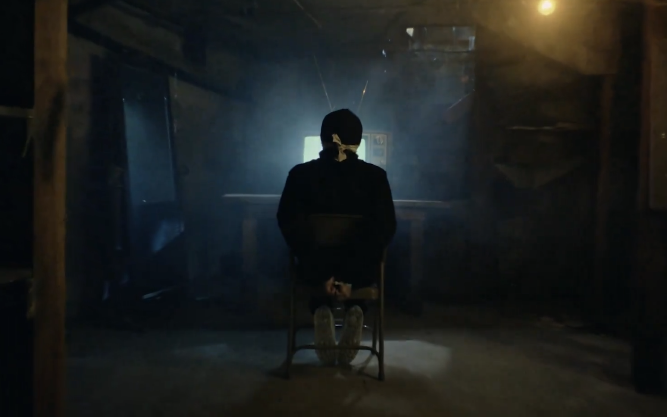 Eminem Sends Warning To Fans Before Listening To His New Album Today