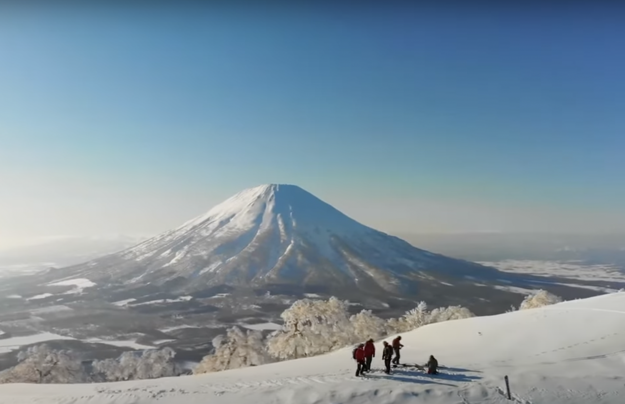 Mount Fiji Has No Snow On It For First Time In 130 Years And It’s Bad News For The World