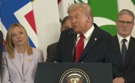 Eye-Opening Poll Reveals Whether Americans Prefer Obama Or Trump As President