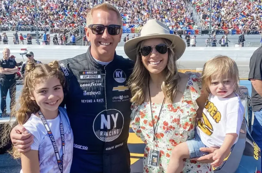 Heartbreaking Text NASCAR Star Greg Biffle Sent Just Before Dying In Plane Crash With Wife And Kids