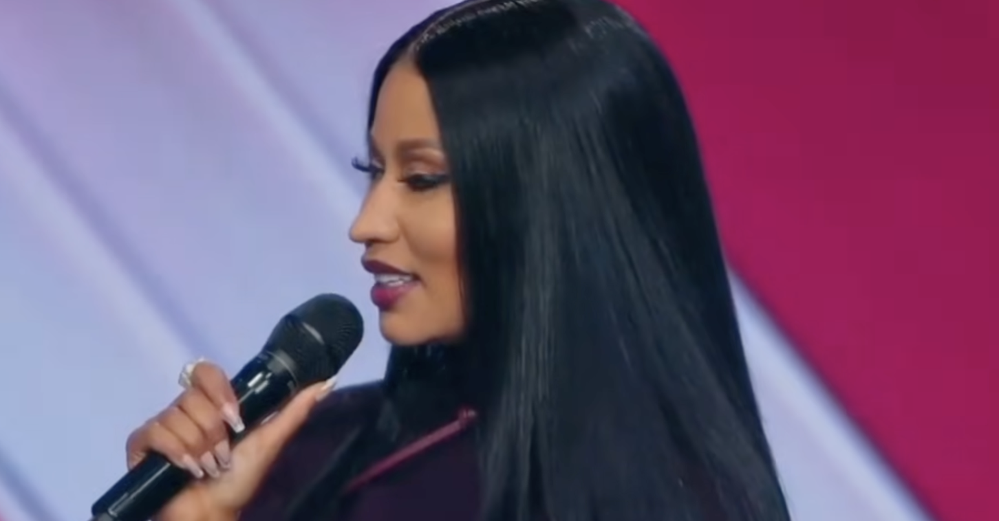 Nicki Minaj Deportation Petition Gets More Than 120,000 Signatures